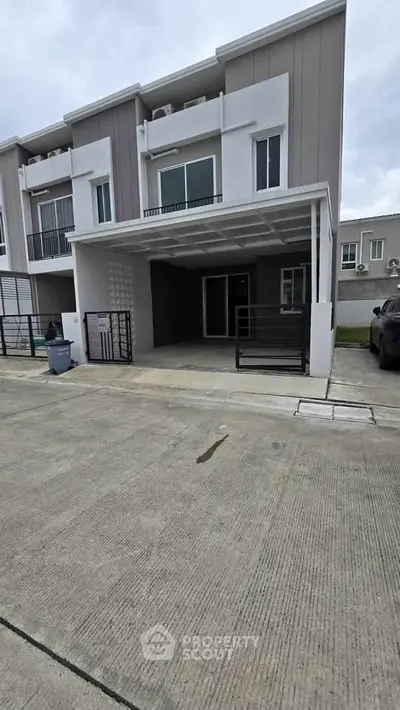 image_rental-28025832