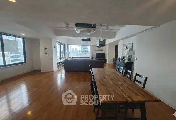 image_rental-28743316