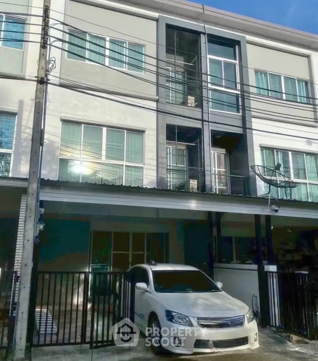 Screenshot 2568-11-08 at 20.45.24.jpg