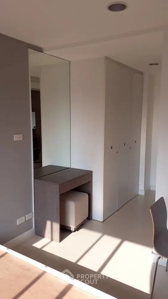  1 Bedroom Condo at Whizdom Punnawithi Station-1