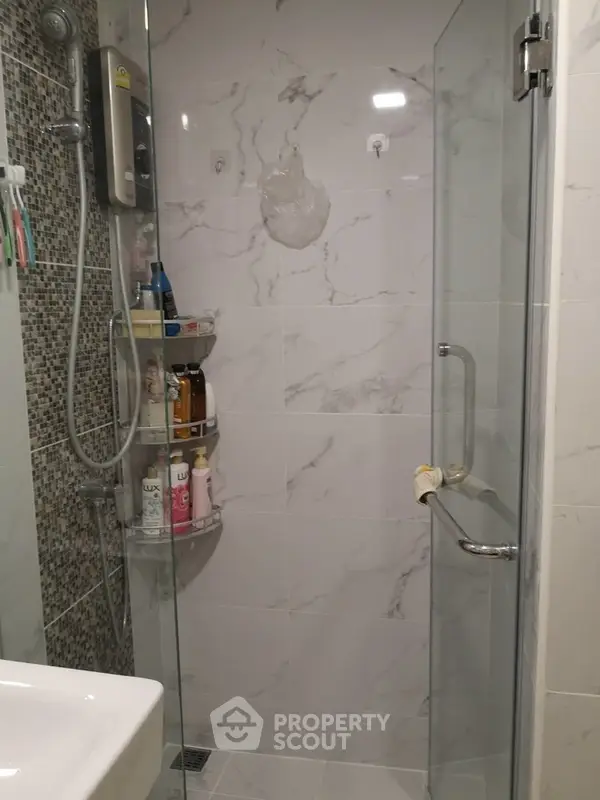 image_rental-3819011