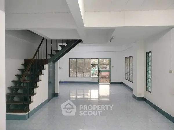 image_rental-27855374