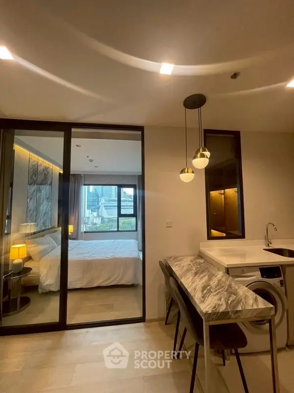 image_rental-26005431