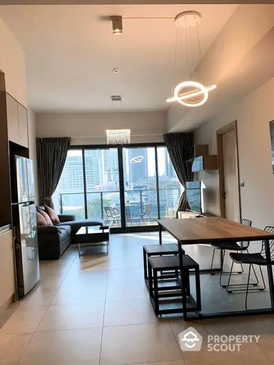  2 Bedrooms Condo at The Lofts Asoke-3