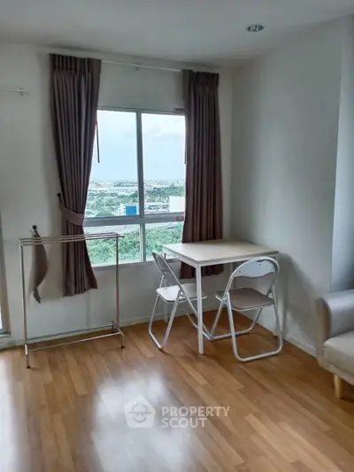  1 Bedroom Condo at Lumpini Park Rama 9 Ratchada-2