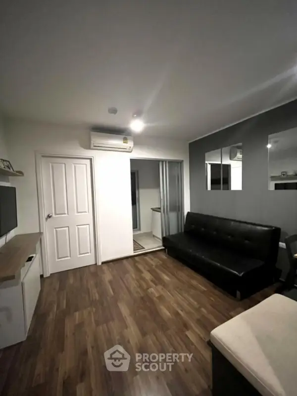 image_rental-12477674