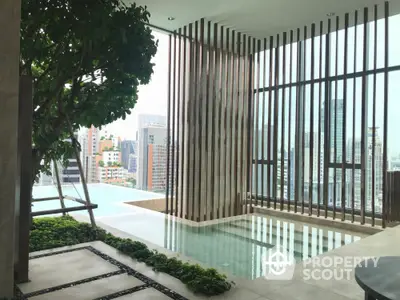  2 Bedrooms Condo at Kraam Sukhumvit 26-1