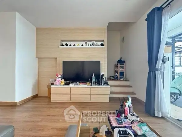 image_rental-29272052