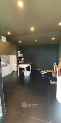 image_rental-26565051