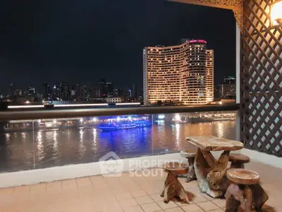  2 Bedrooms Condo -3