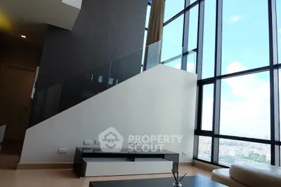  3 Bedrooms Condo at Urbano Absolute-1
