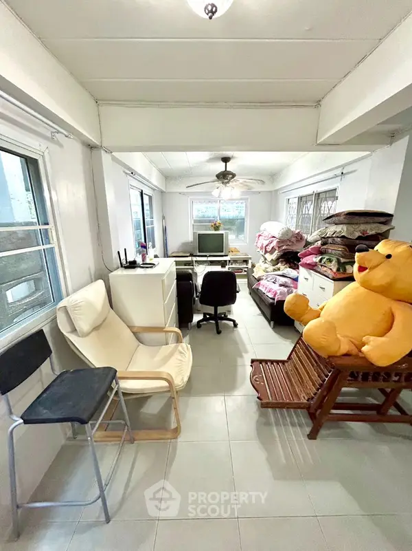 image_rental-14723917