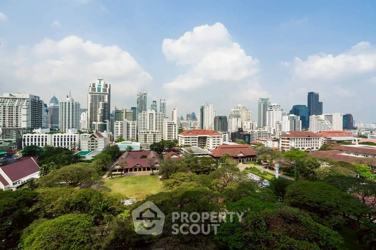 Stunning cityscape view showcasing lush greenery and modern skyline, perfect for urban living enthusiasts.