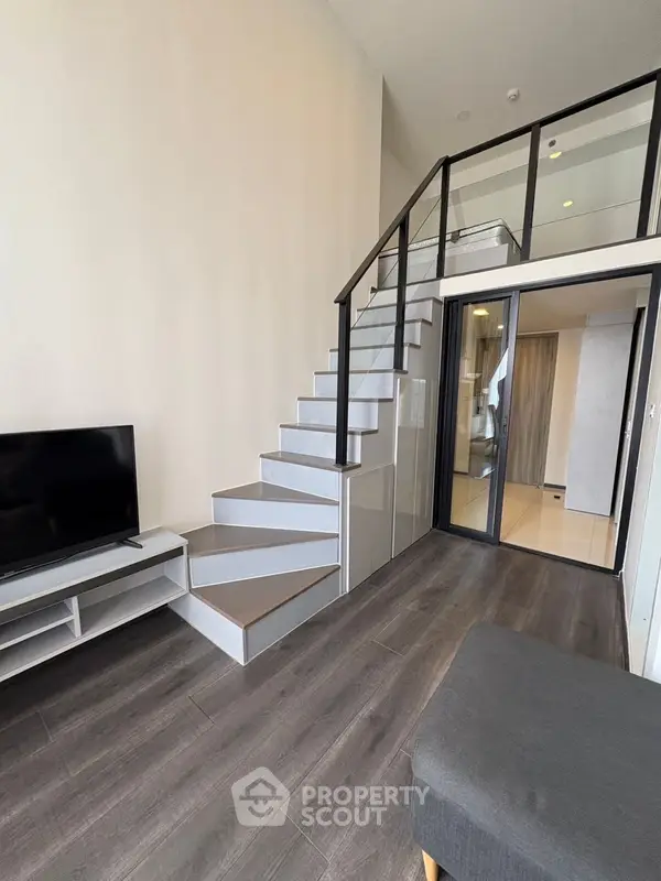 image_rental-30821052