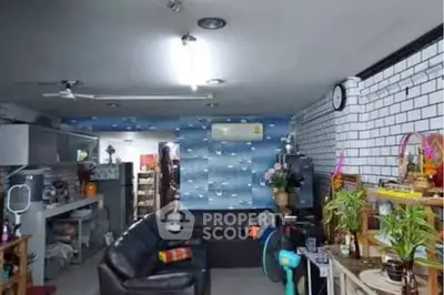 Screenshot 2568-12-23 at 07.58.32.jpg