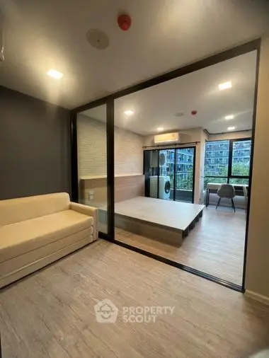 image_rental-10185958