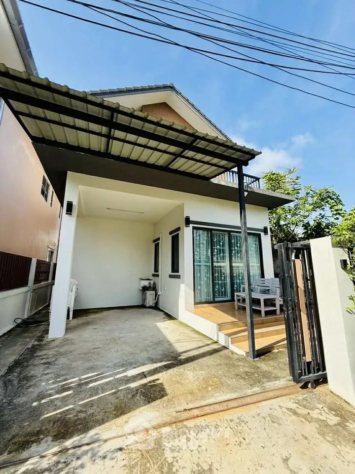 Charming modern house with covered parking and inviting front porch