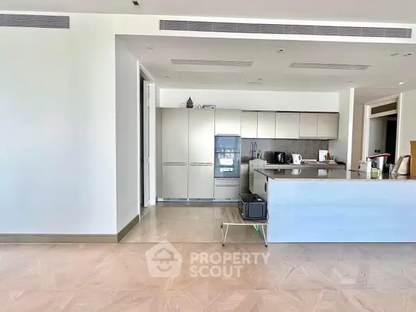 image_rental-15272181