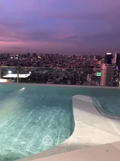 2 Bedrooms Condo at Life Asoke Rama 9-8