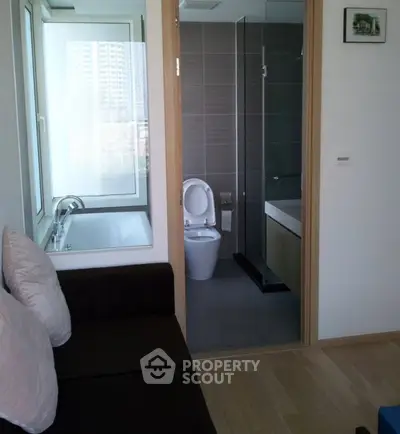 Screenshot 2569-02-10 at 16.54.53.jpg