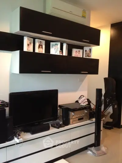  1 Bedroom Condo at City Condominium-5