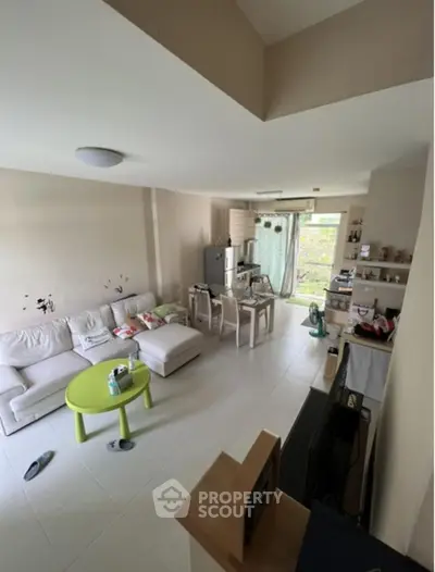 image_rental-28697929