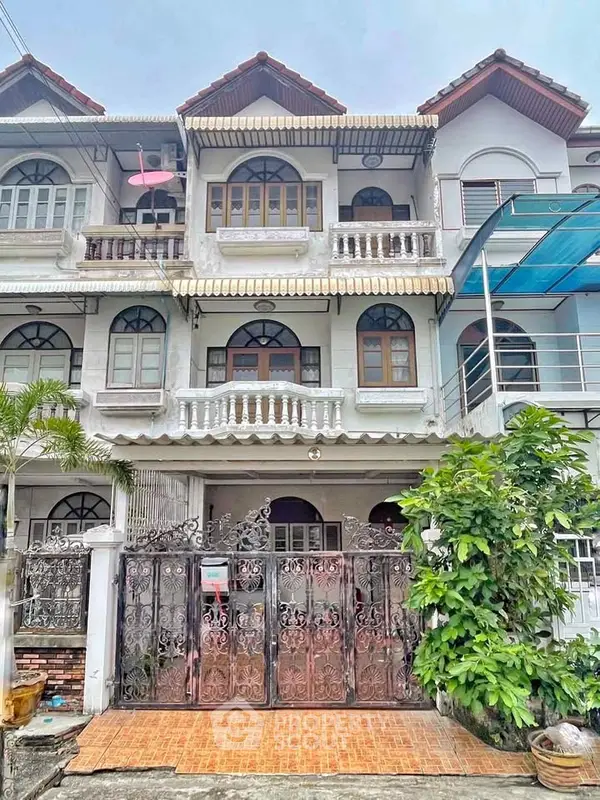 image_rental-27590306