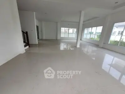 image_rental-27546038