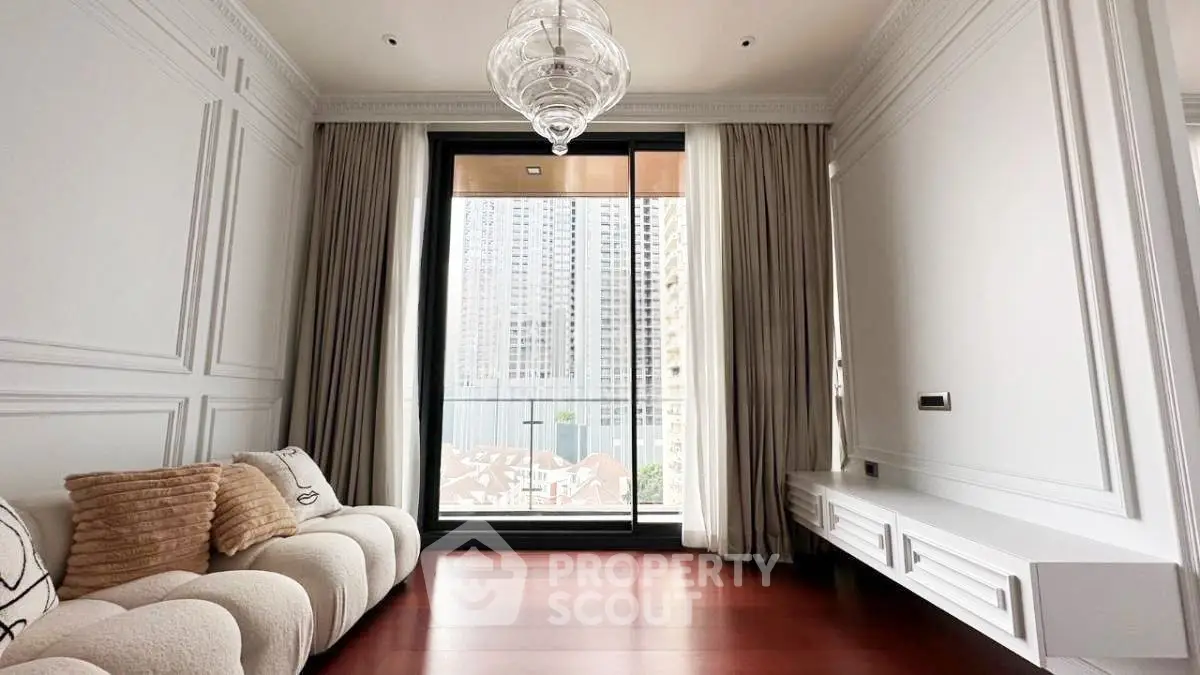 Luxurious living room with elegant decor and city view, featuring plush seating and modern design.