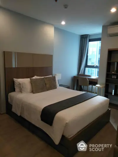 Fully Furnished 1 Bedroom Condo at Ideo Q Chula Samyan-4