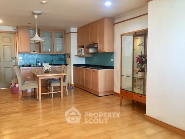 image_rental-5286572