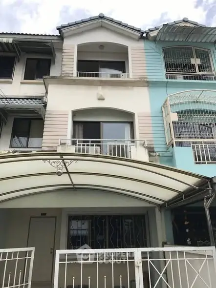 image_rental-30485766