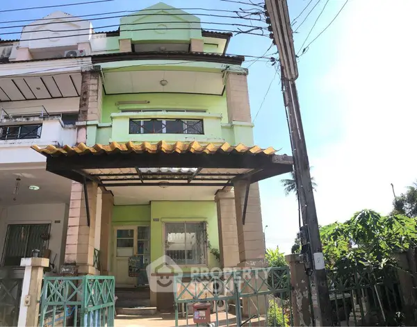 image_rental-8240737