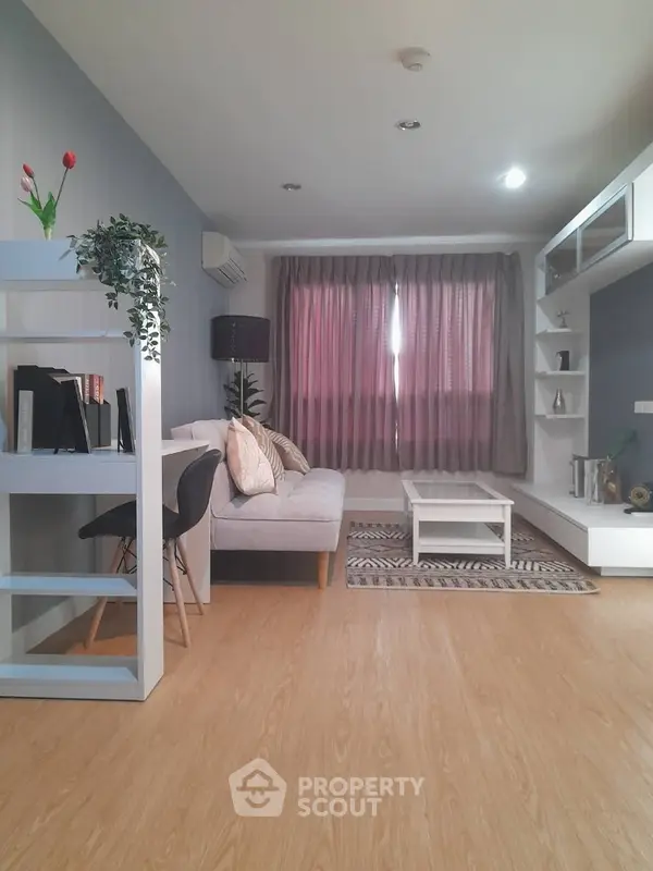 image_rental-7103709