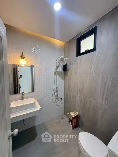 Modern bathroom with sleek design and contemporary fixtures