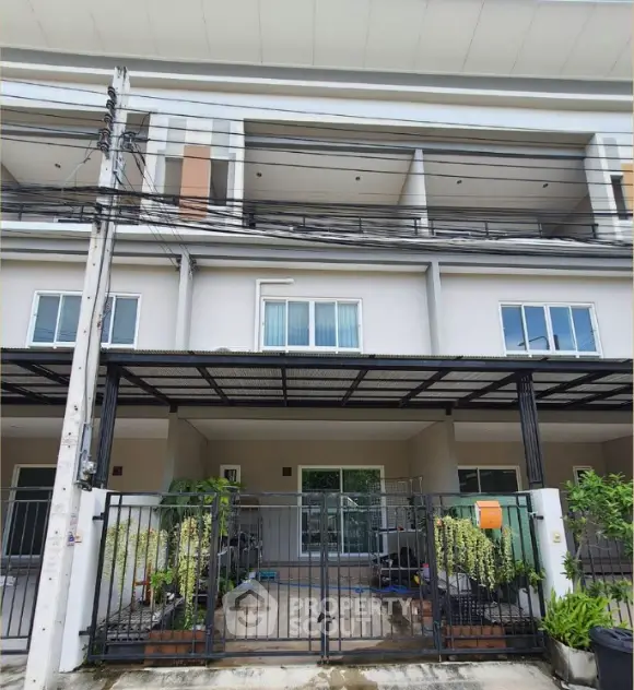 Screenshot 2024-10-23 092525.png