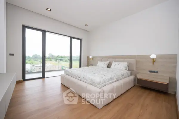 image_rental-30428445