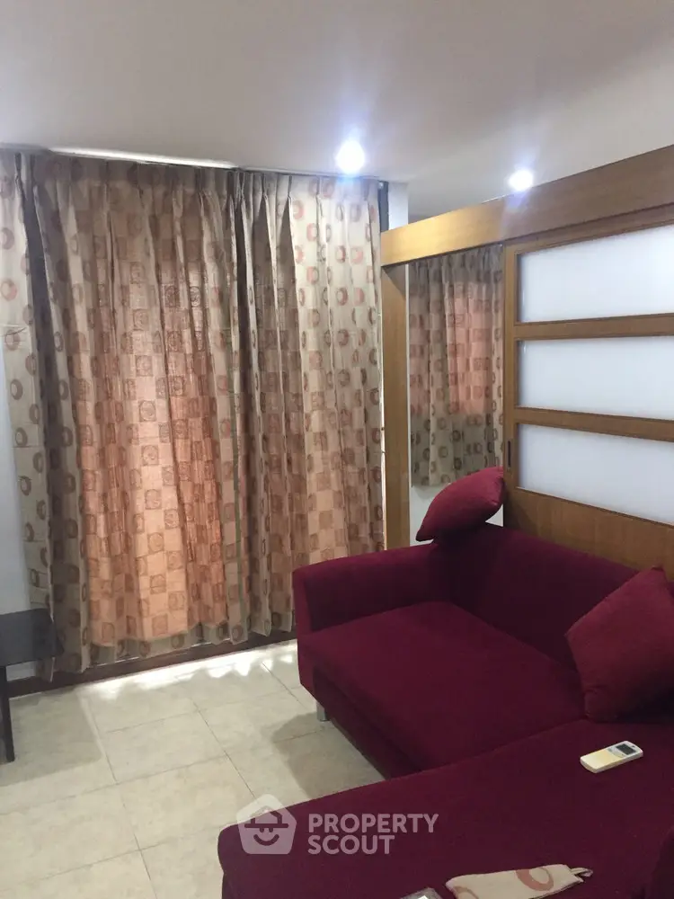  1 Bedroom Condo -1