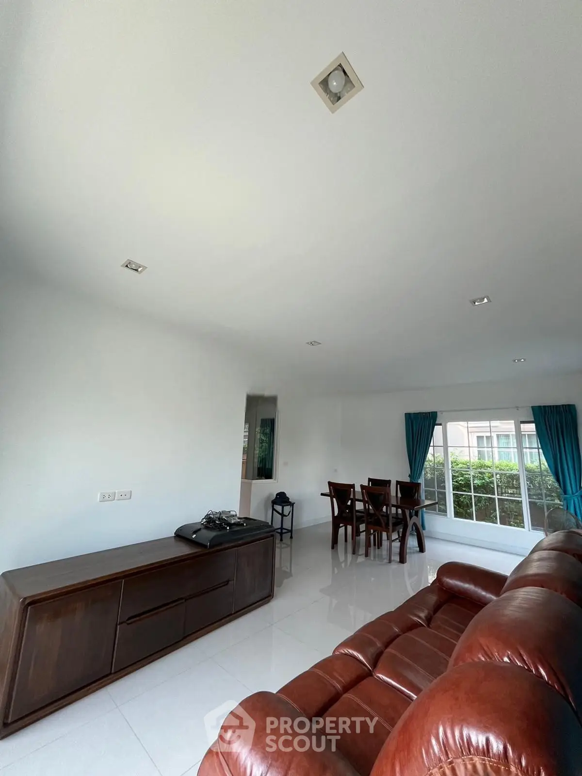 58b6c3a9de1b433f59ecedafd4214051 (1).jpg