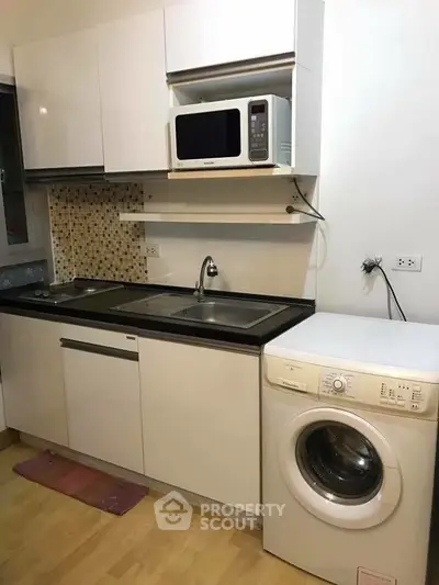  1 Bedroom Condo at The Parkland Taksin Thapa-3