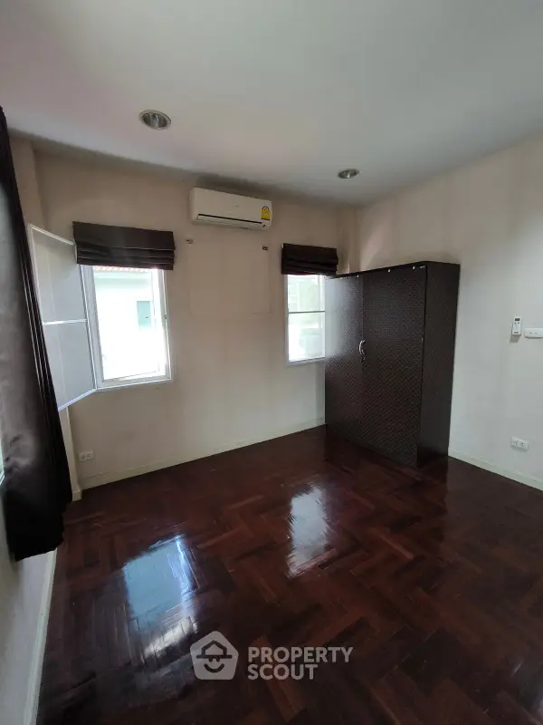 image_rental-31023408