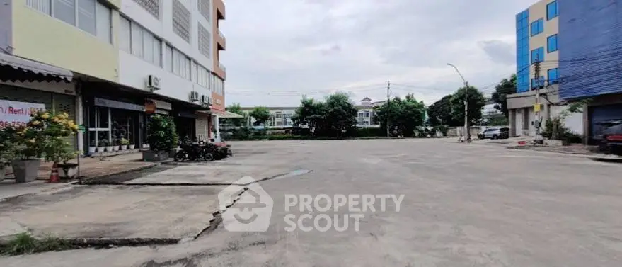 Spacious commercial property with ample parking space and easy access location.