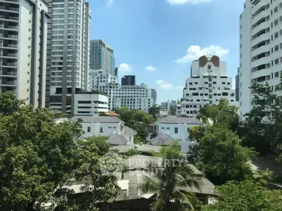  2 Bedrooms Condo at Navin Court Condominium-7