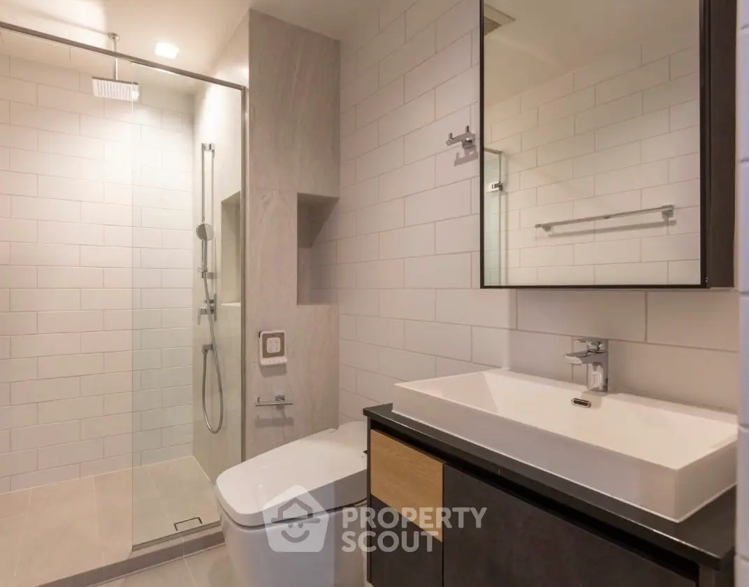 Screenshot 2568-11-20 at 22.04.30.jpg