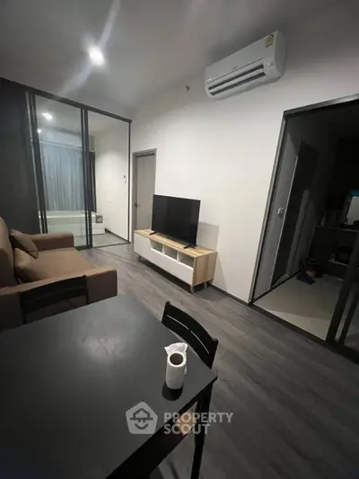 image_rental-28322557