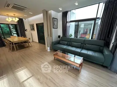 image_rental-19482854
