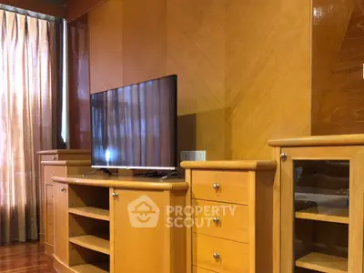 image_rental-29254834