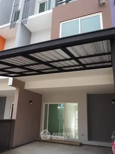 image_rental-27968185