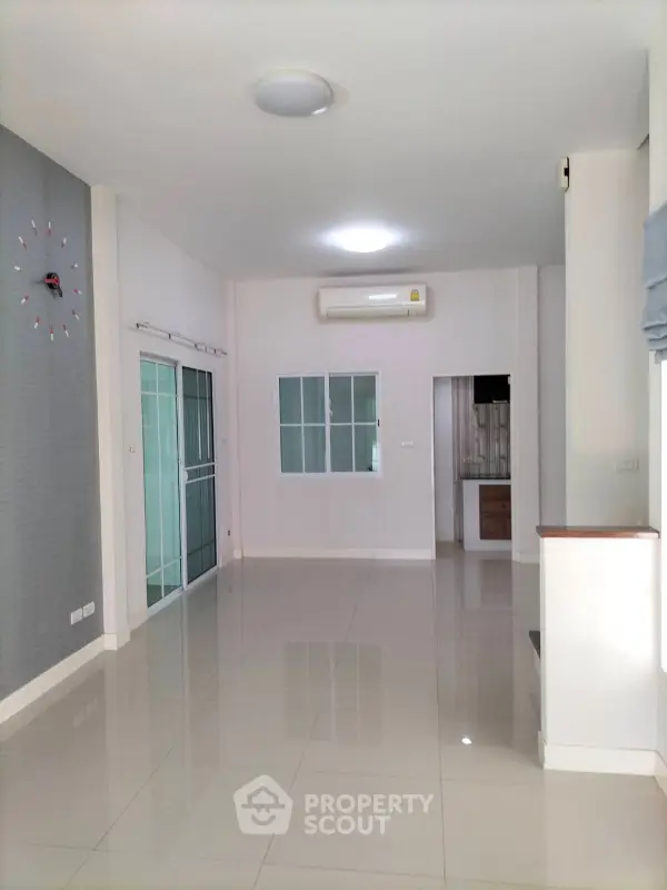 image_rental-31163783