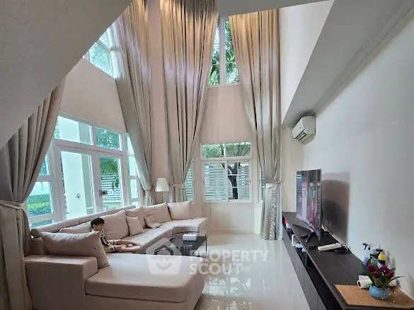 image_rental-26441877